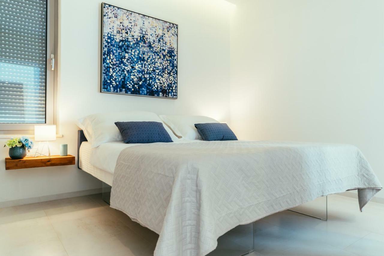 Unique Luxury Designers Apartment Right Next To The Beach Sukosan Exterior photo